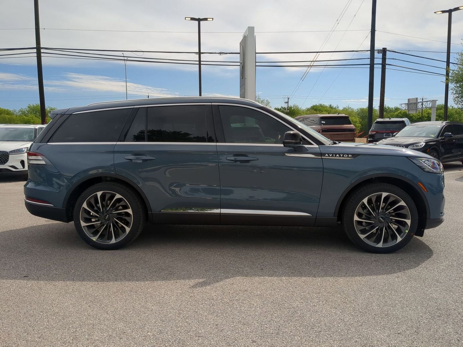 2026 Lincoln Aviator Reserve