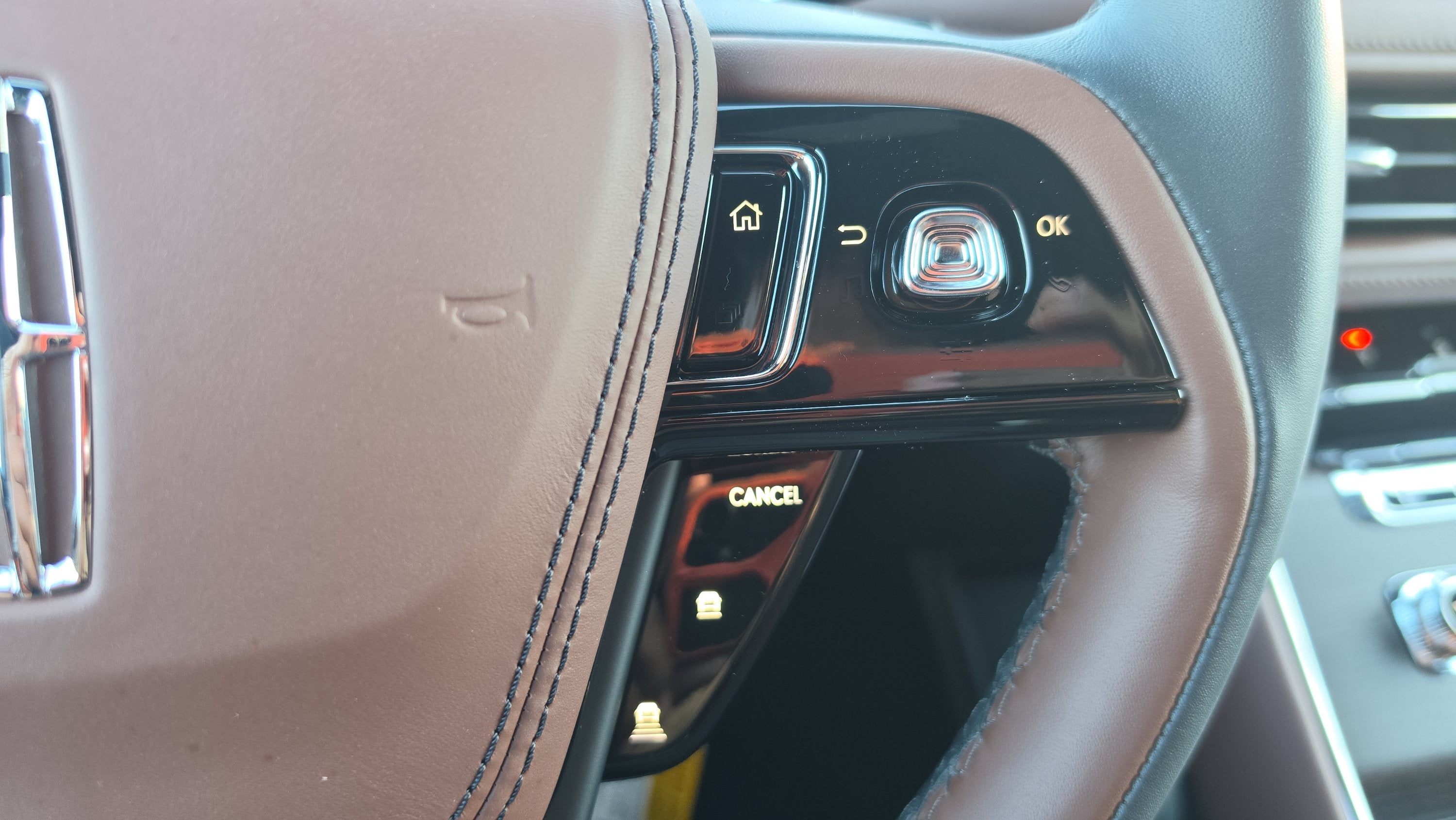2027 Lincoln Aviator Reserve