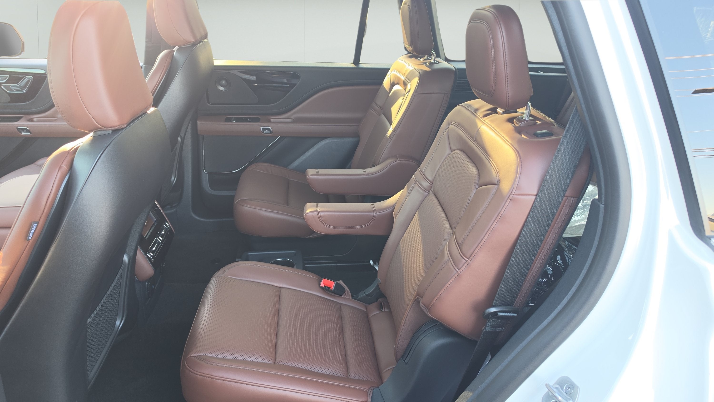 2027 Lincoln Aviator Reserve