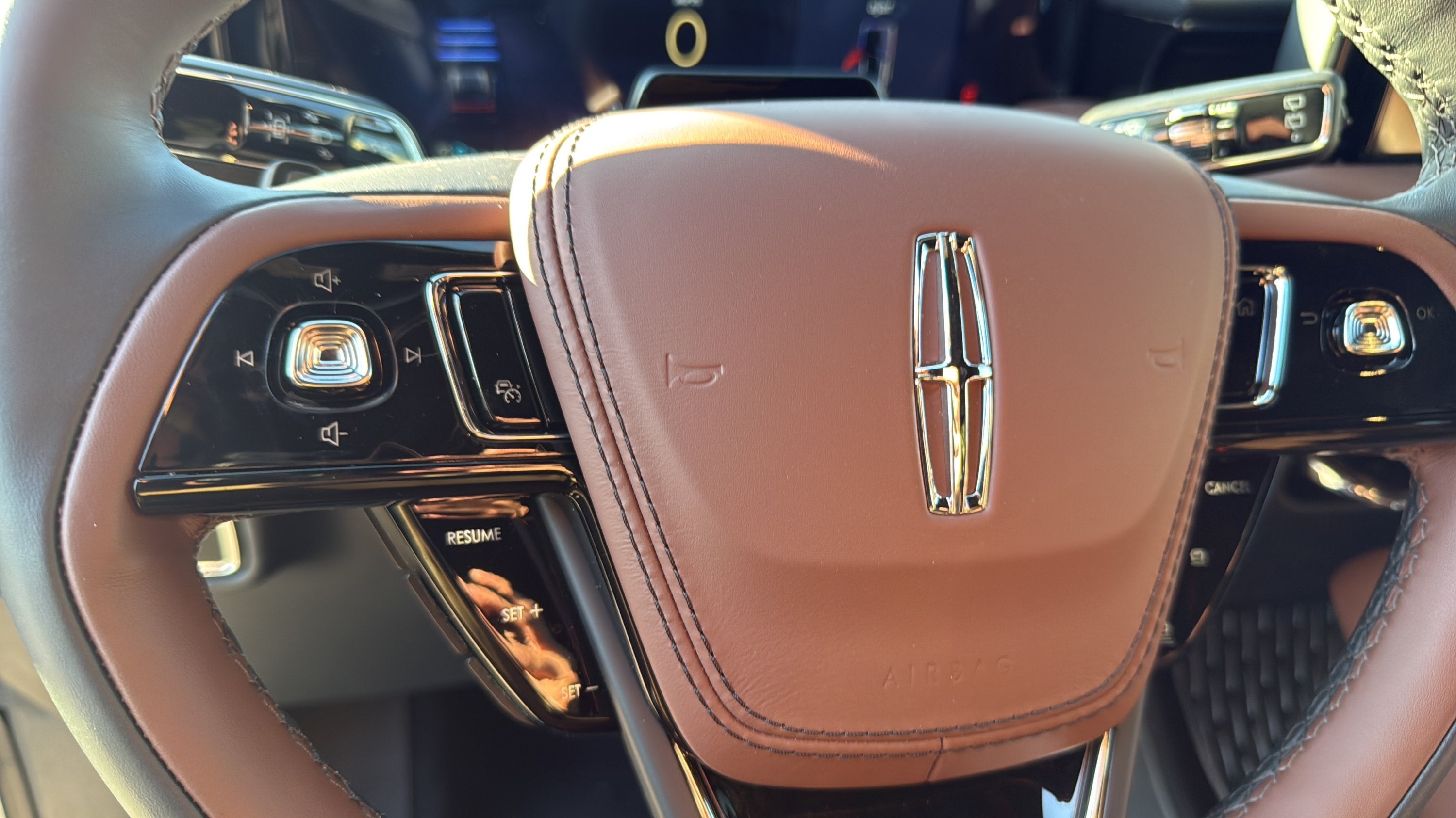 2027 Lincoln Aviator Reserve