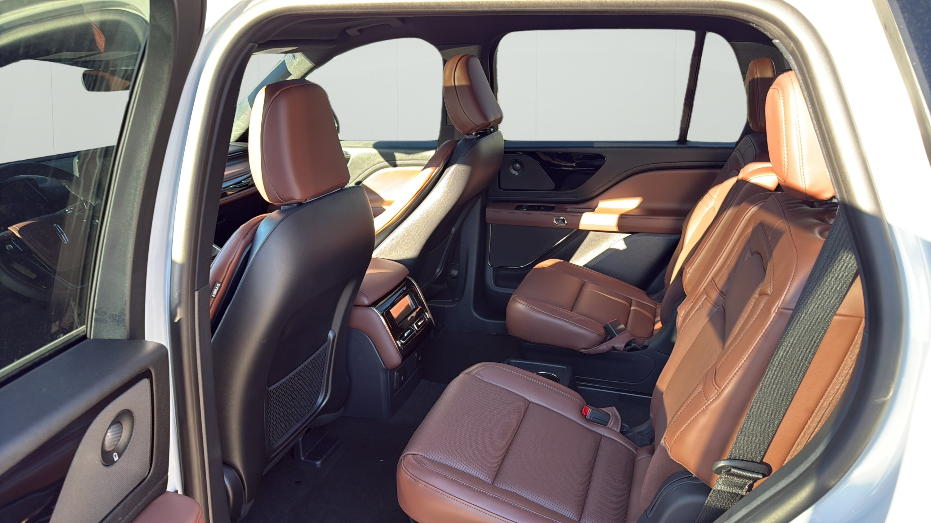2027 Lincoln Aviator Reserve