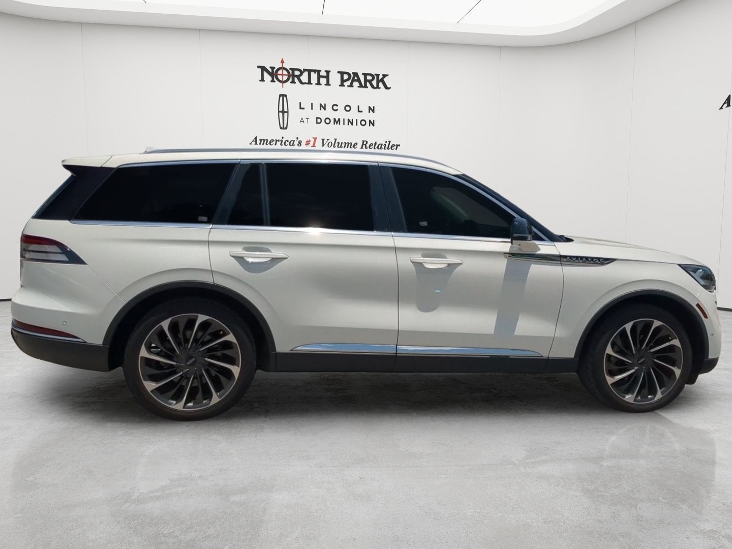 2022 Lincoln Aviator Reserve