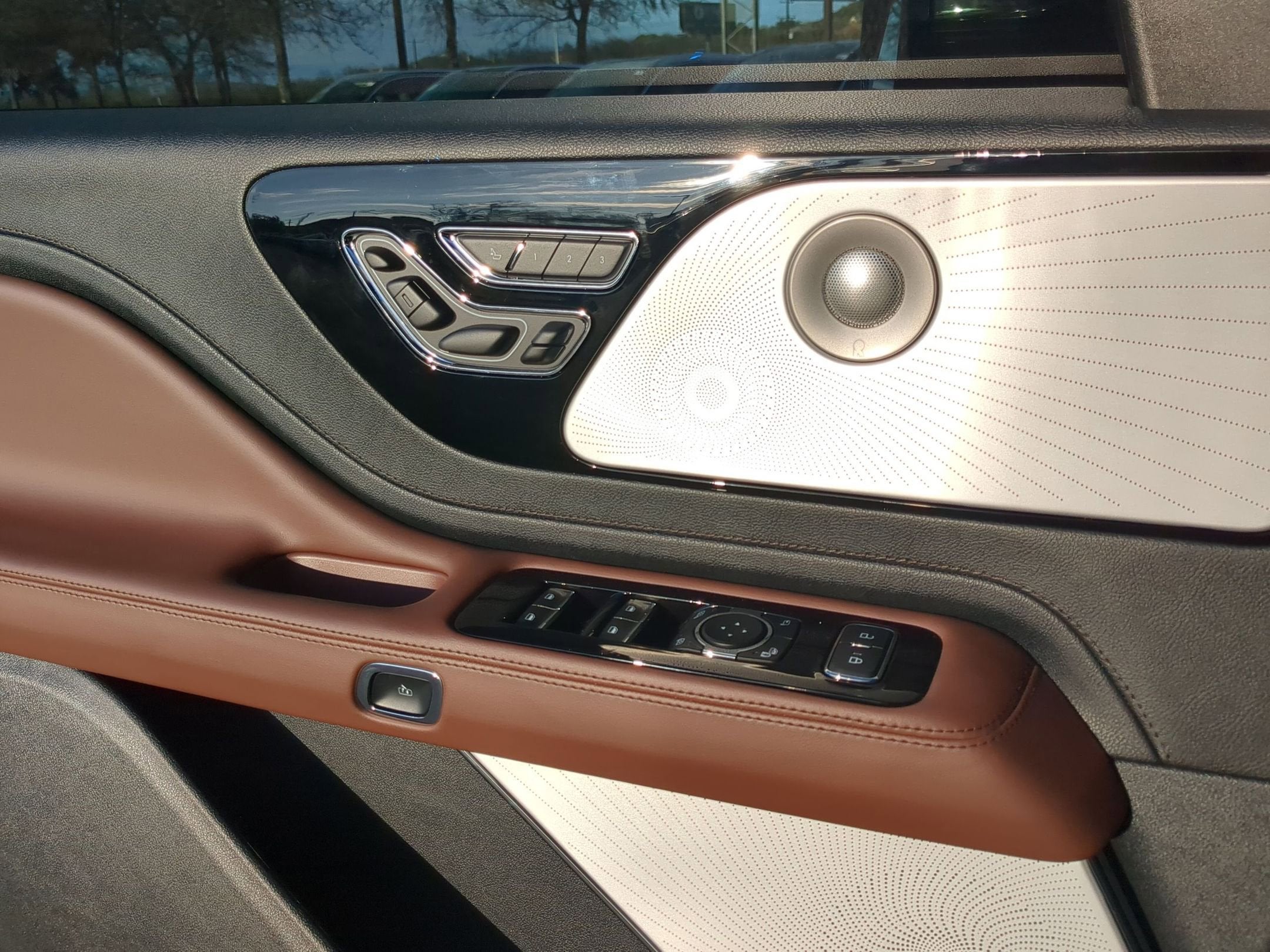 2026 Lincoln Aviator *Custom Wrap Reserve