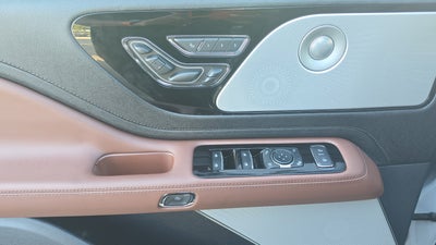 2027 Lincoln Aviator Reserve
