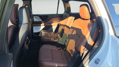 2027 Lincoln Aviator Reserve