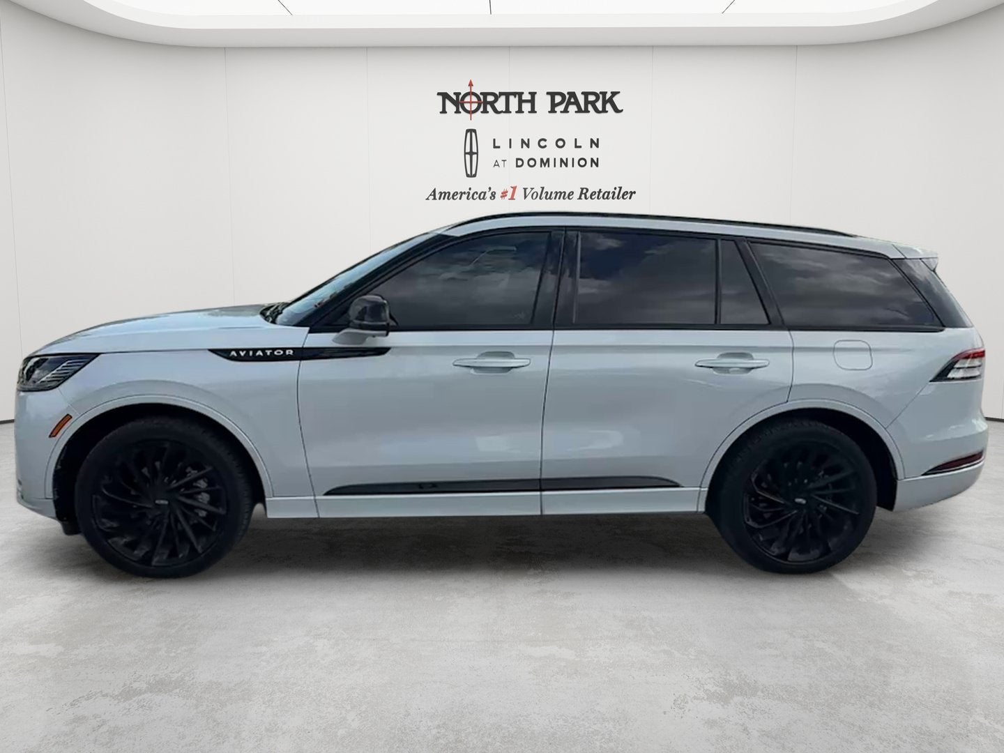 5LM5J7XC8SGL21413