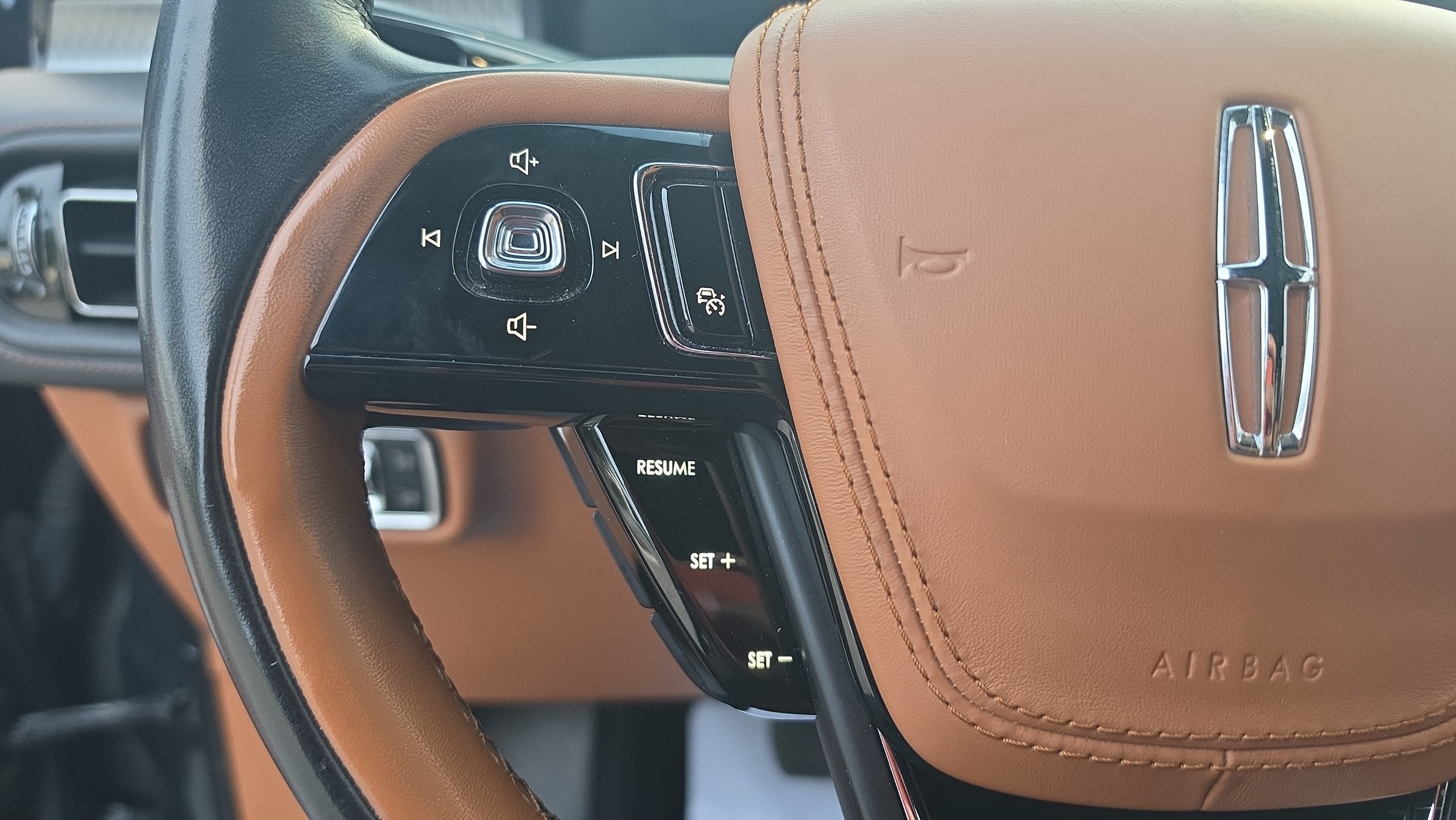 2020 Lincoln Aviator Black Label