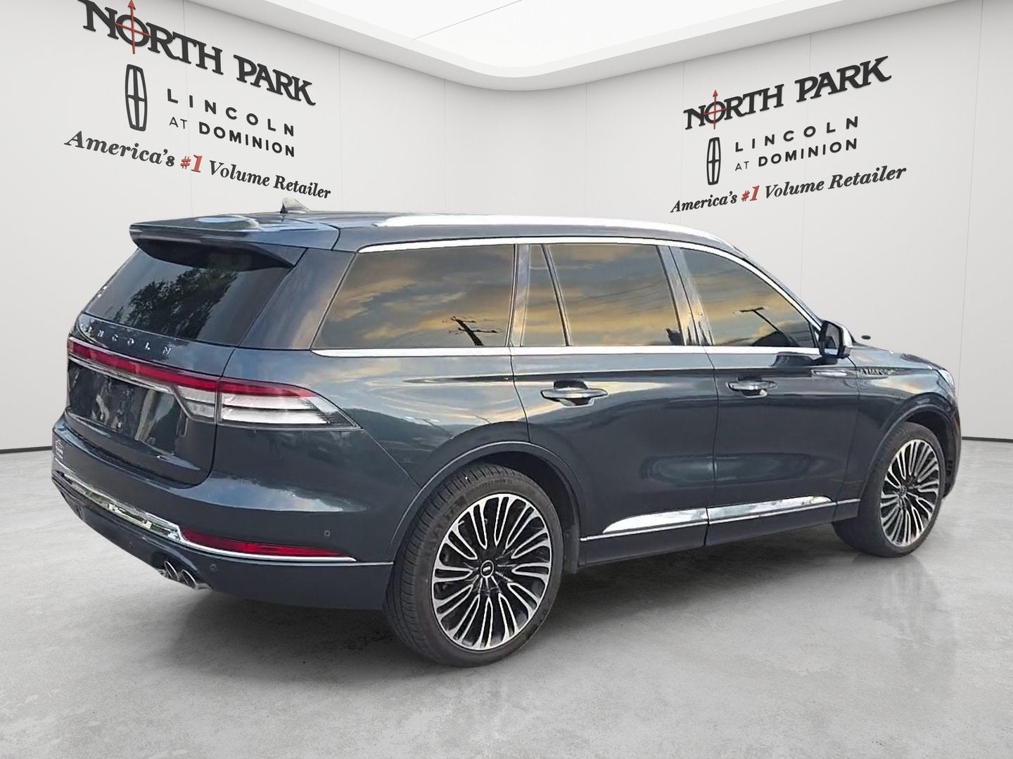 2020 Lincoln Aviator Black Label