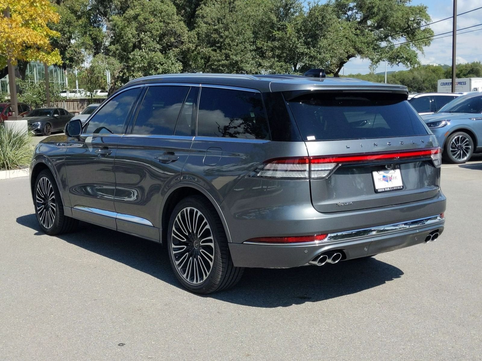 2025 Lincoln Aviator Black Label