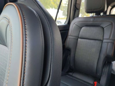 2025 Lincoln Aviator Black Label