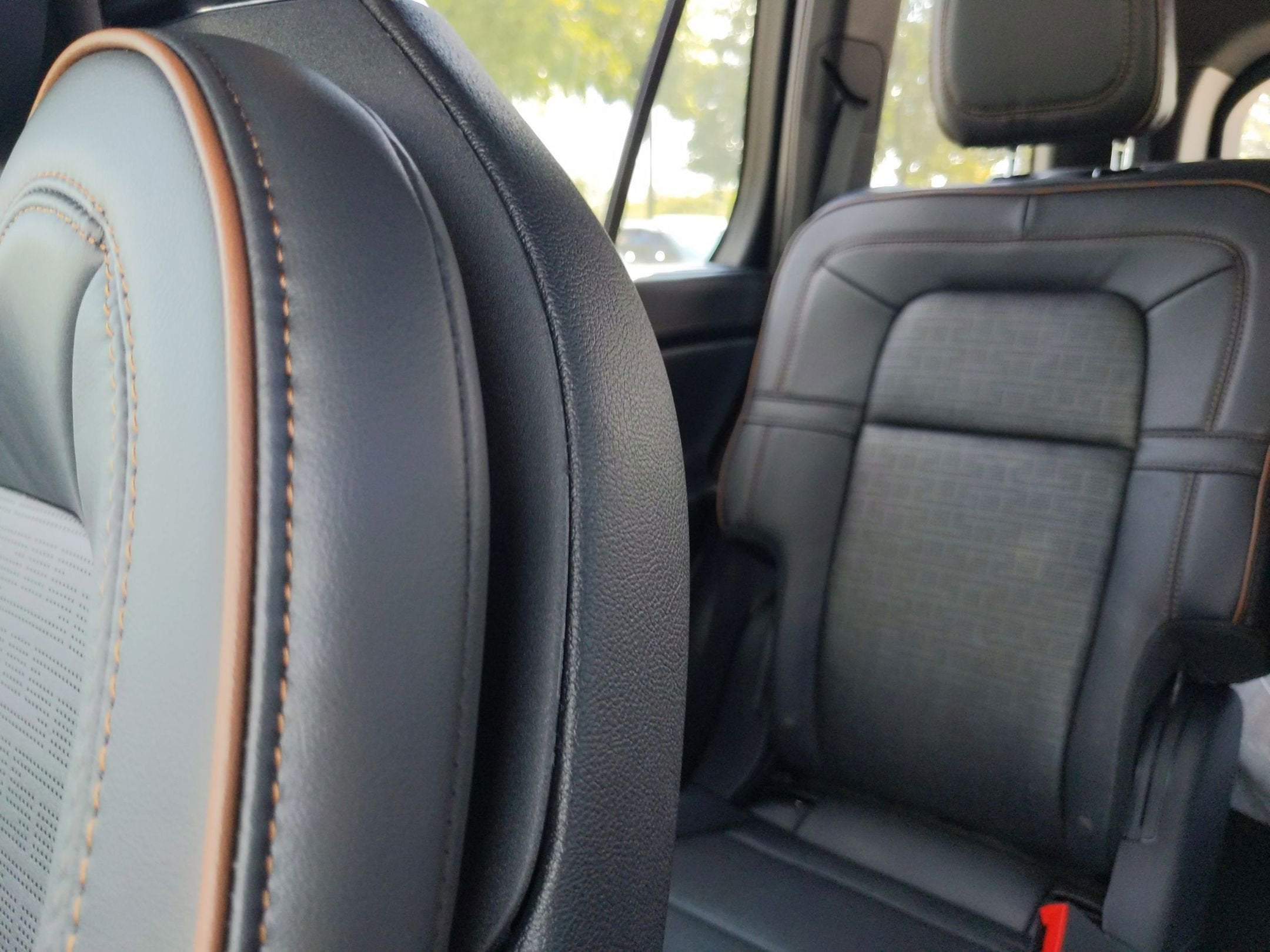 2025 Lincoln Aviator Black Label