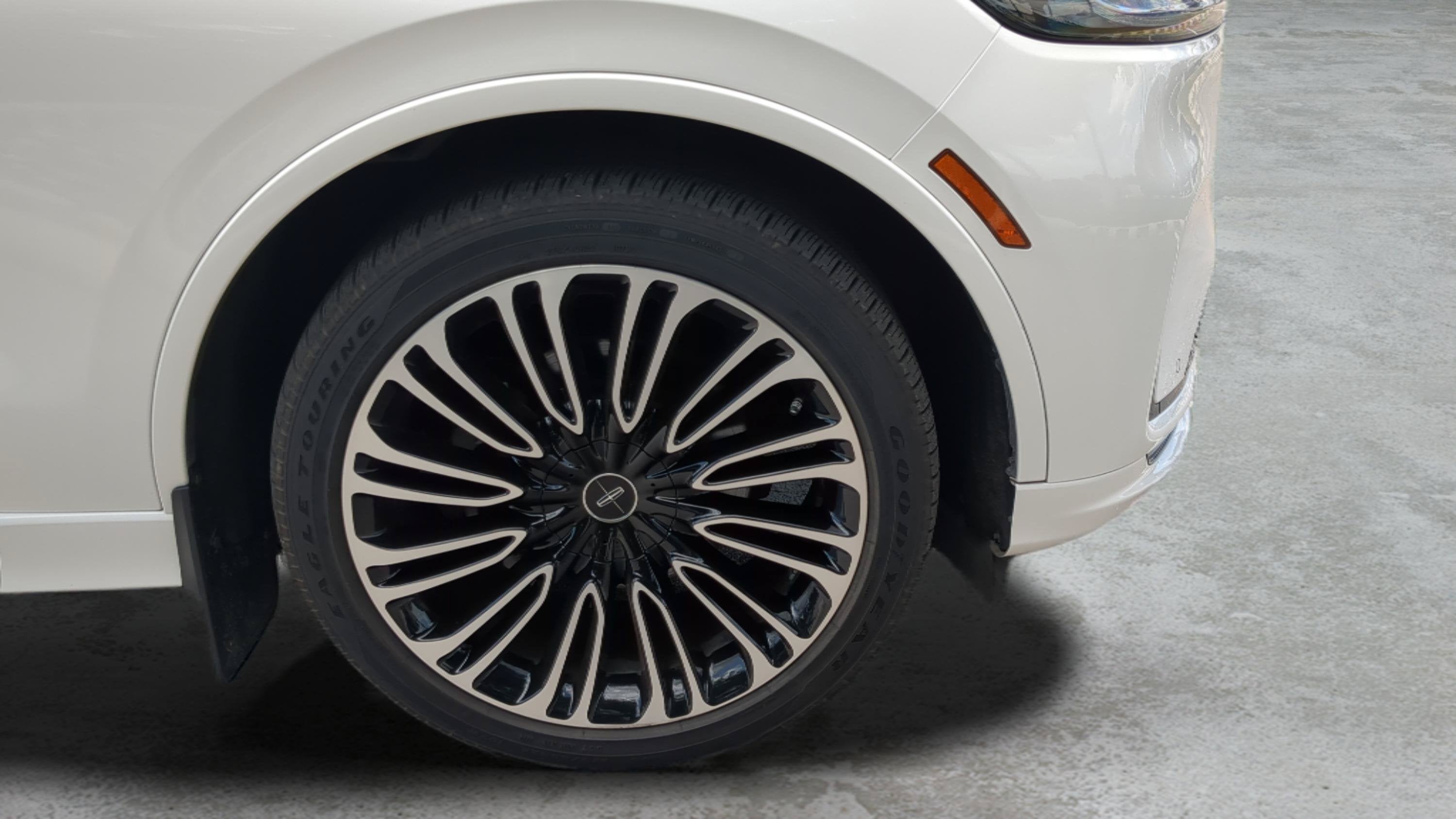 2025 Lincoln Aviator Black Label