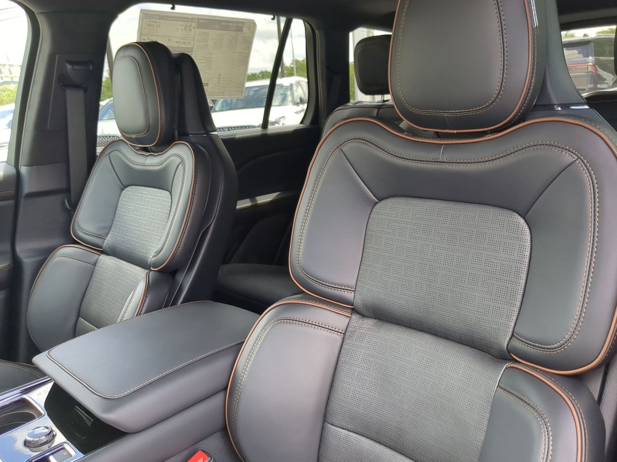 2025 Lincoln Aviator Black Label