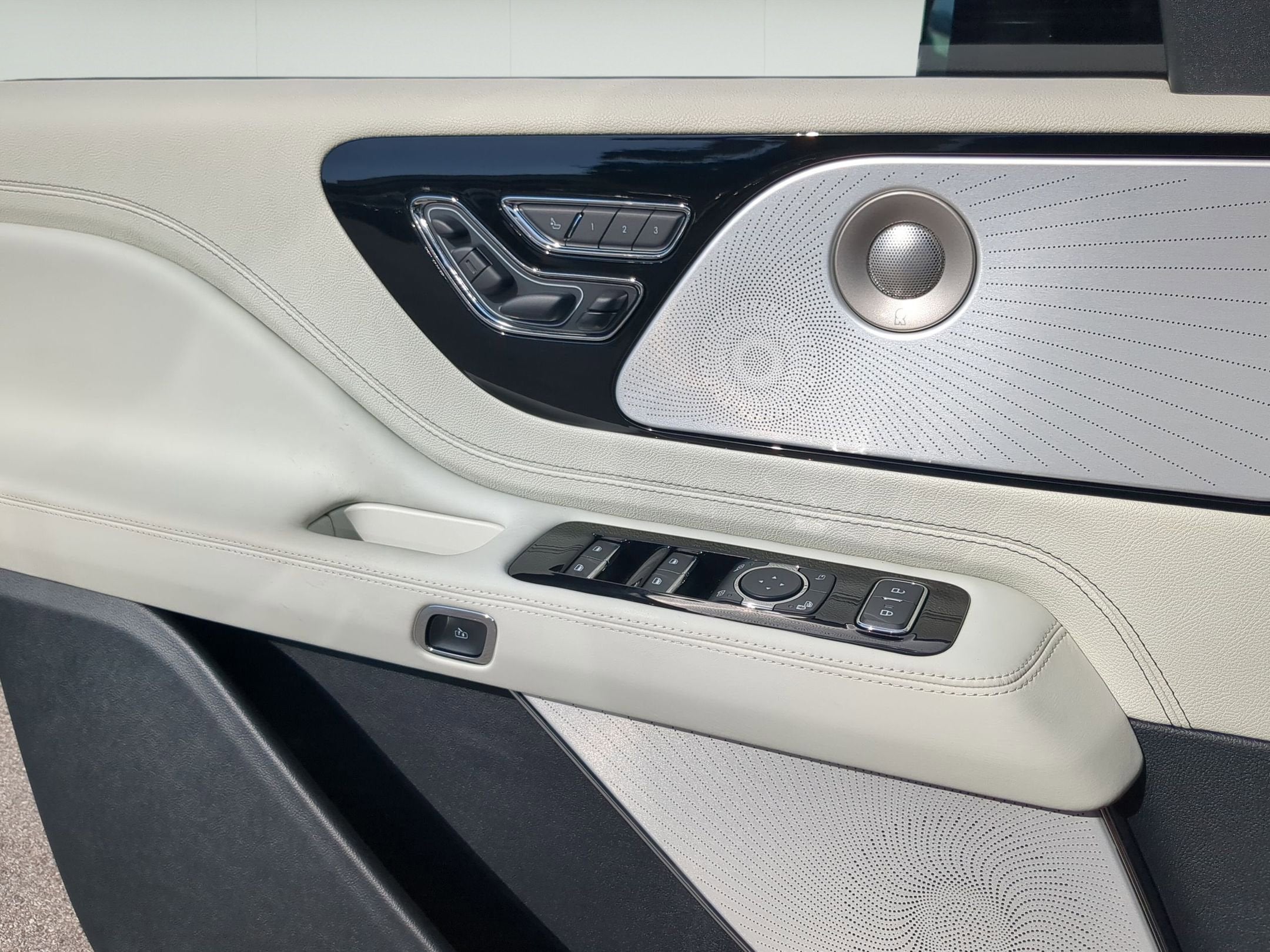2026 Lincoln Aviator Black Label