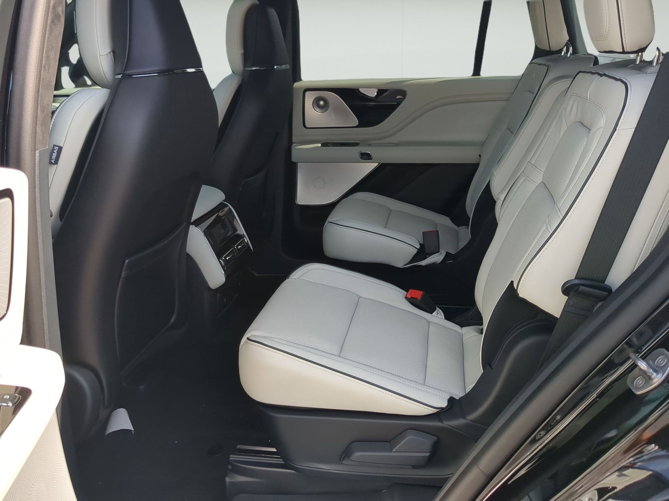 2026 Lincoln Aviator Black Label
