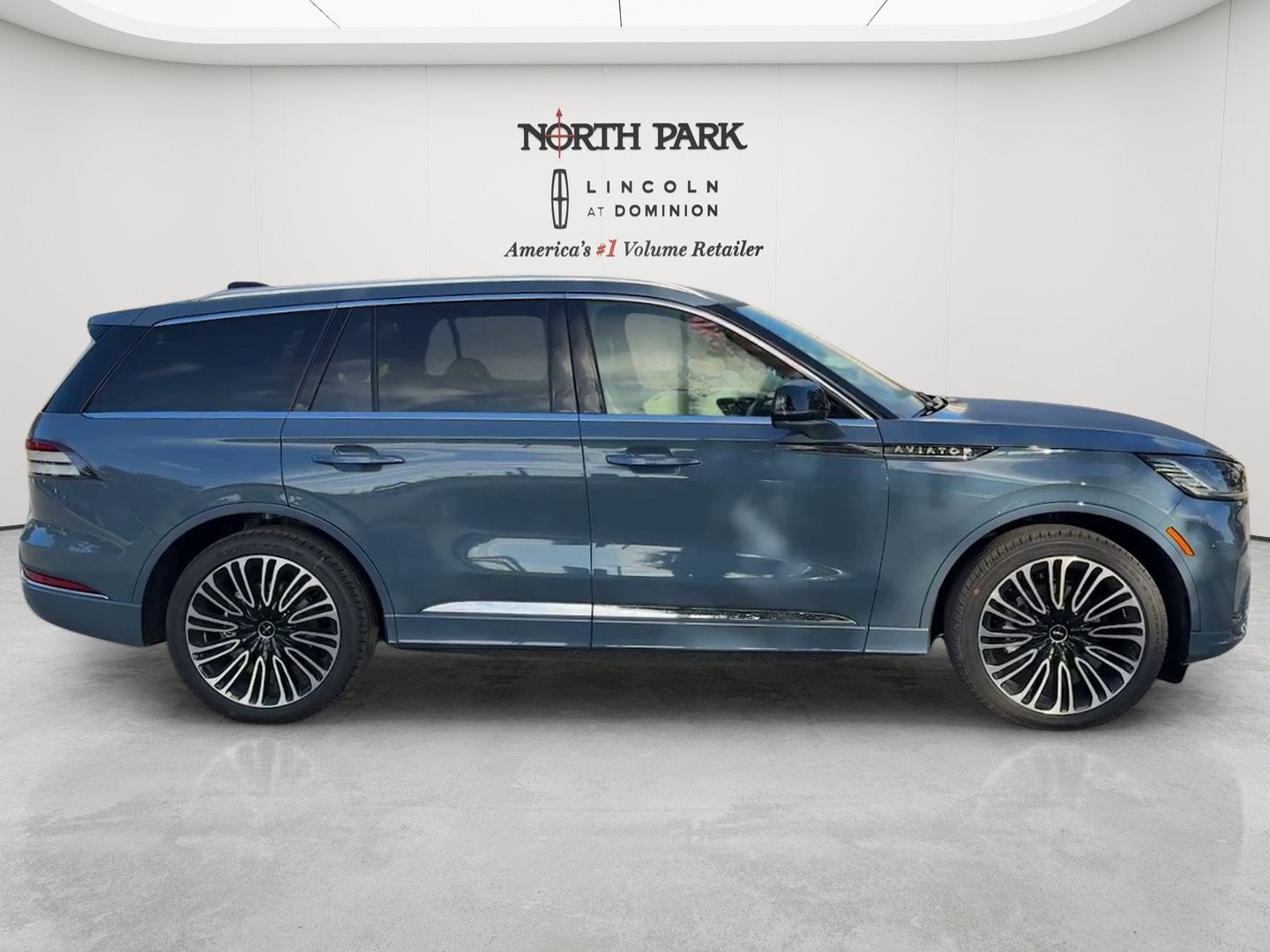 2026 Lincoln Aviator Black Label