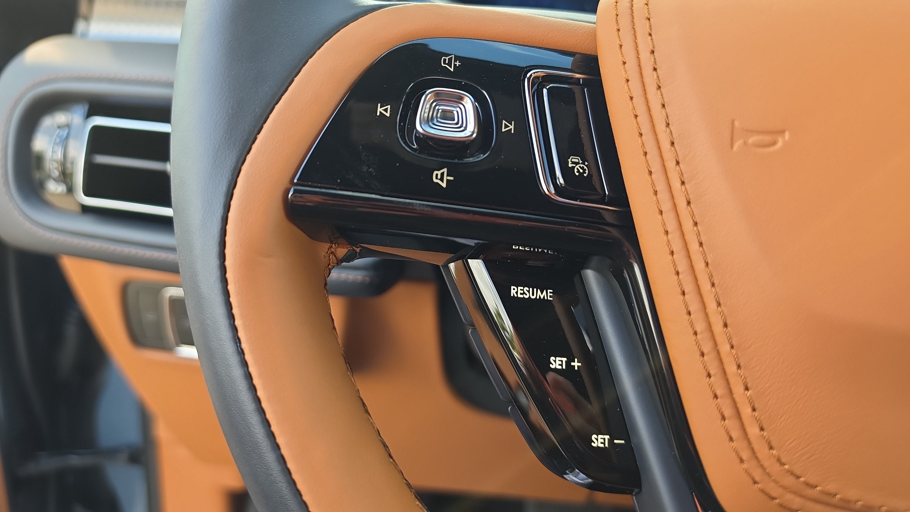 2027 Lincoln Aviator Black Label