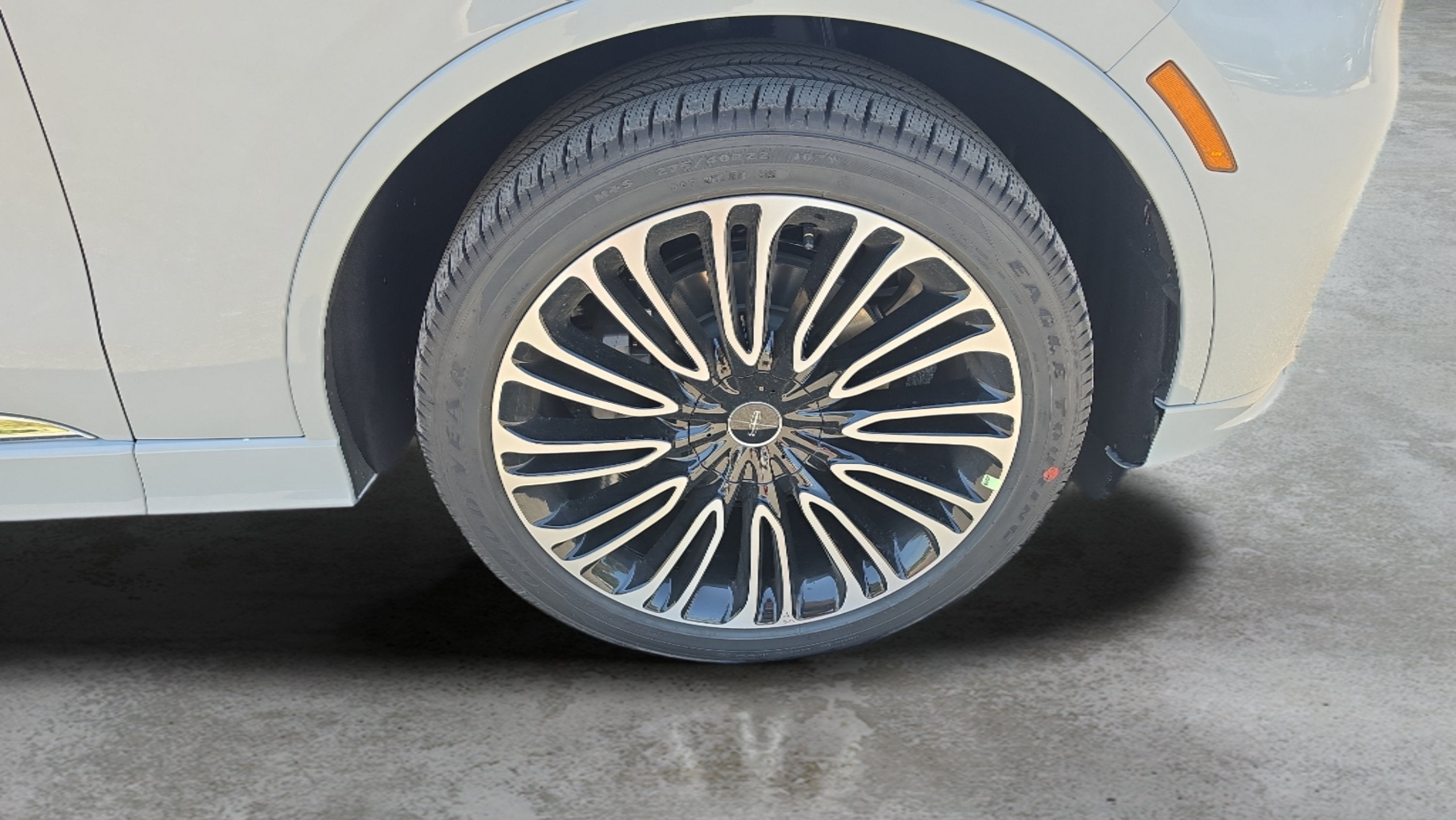 2027 Lincoln Aviator Black Label