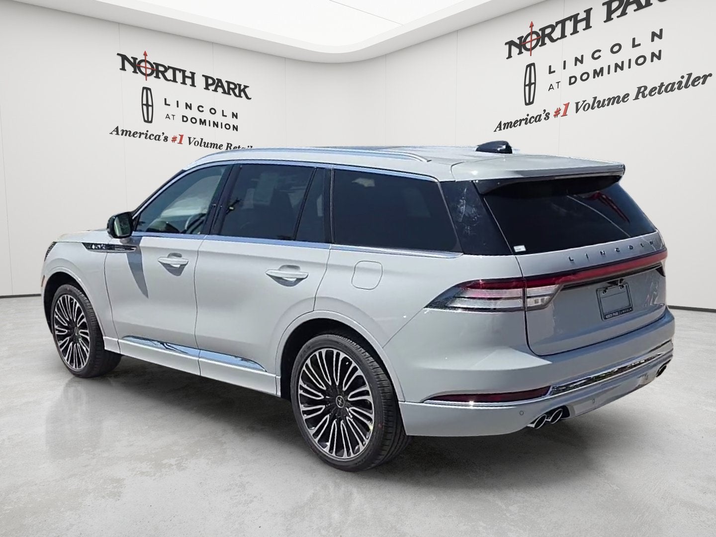 2027 Lincoln Aviator Black Label