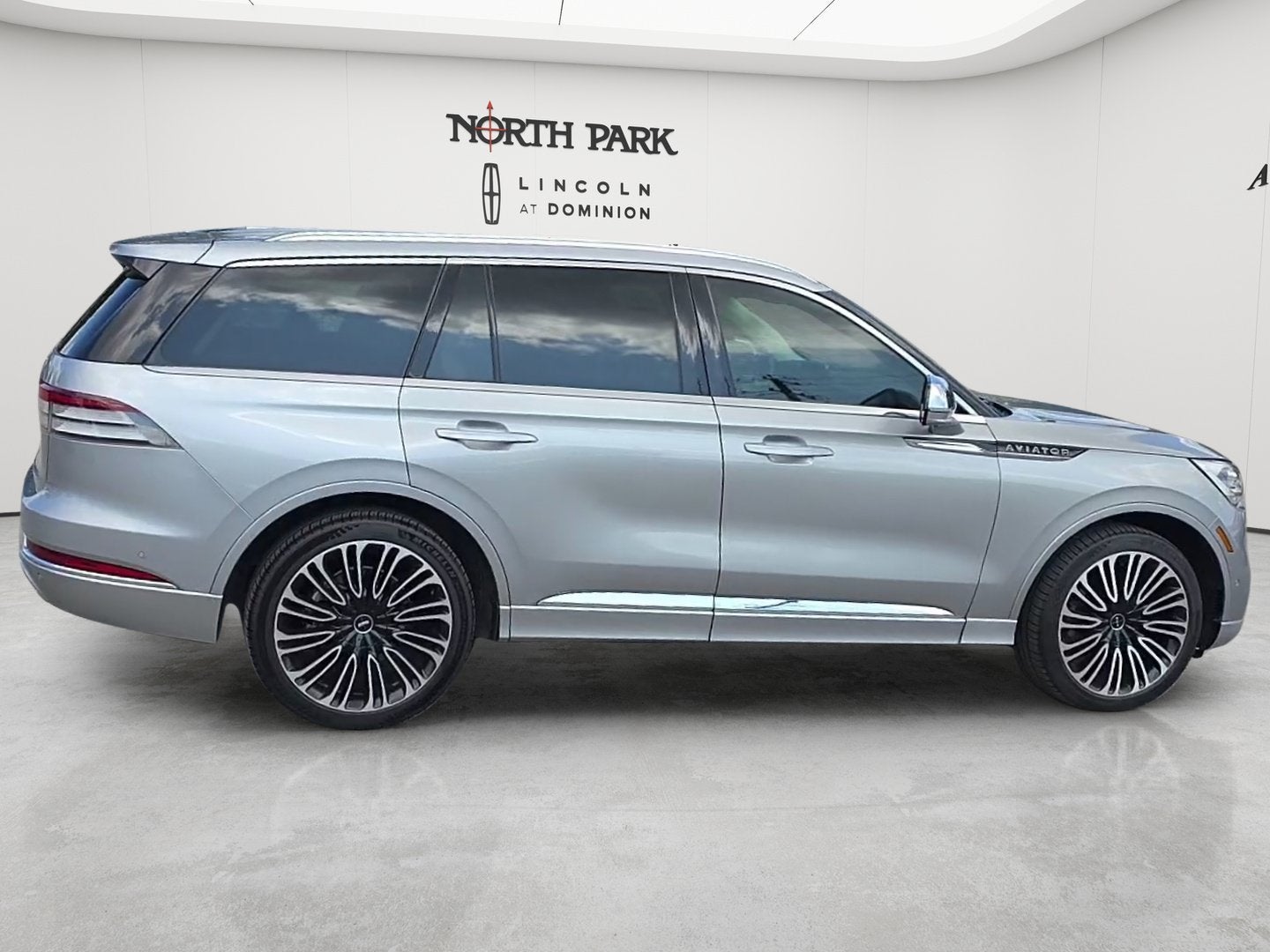 2020 Lincoln Aviator Black Label