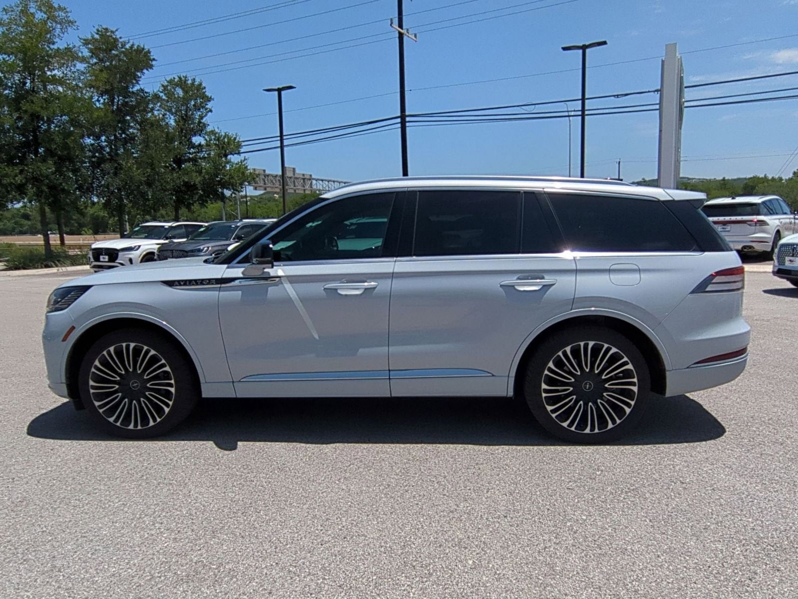 2025 Lincoln Aviator Black Label