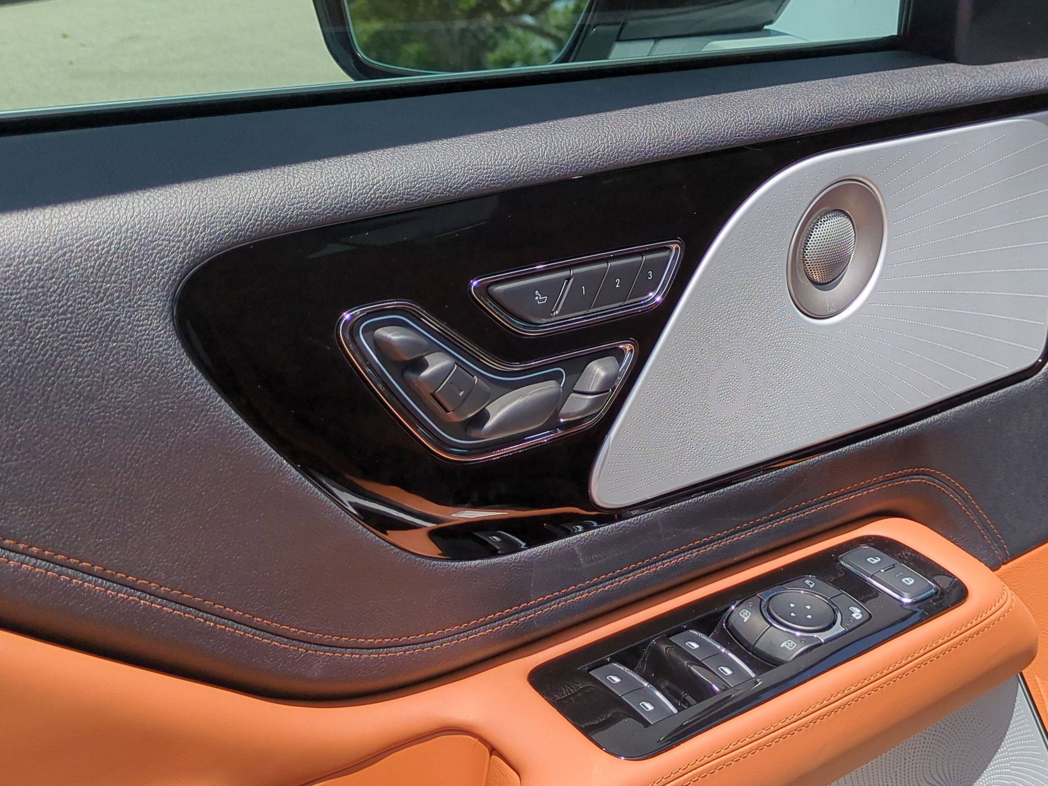 2025 Lincoln Aviator Black Label