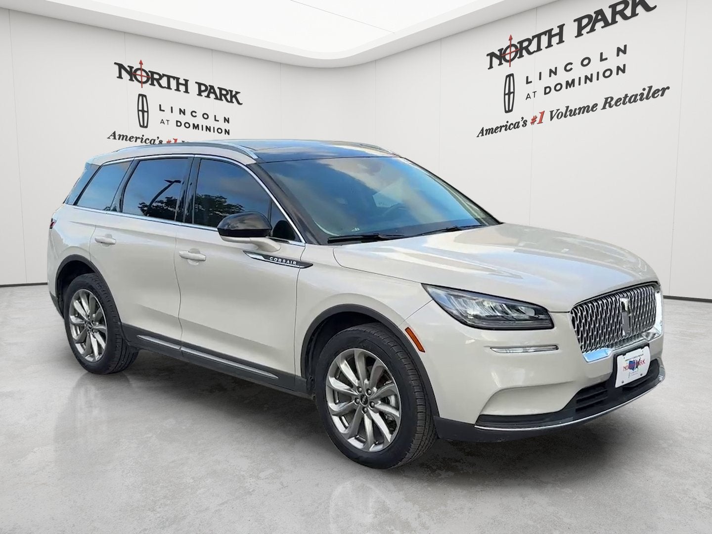 2022 Lincoln Corsair Standard
