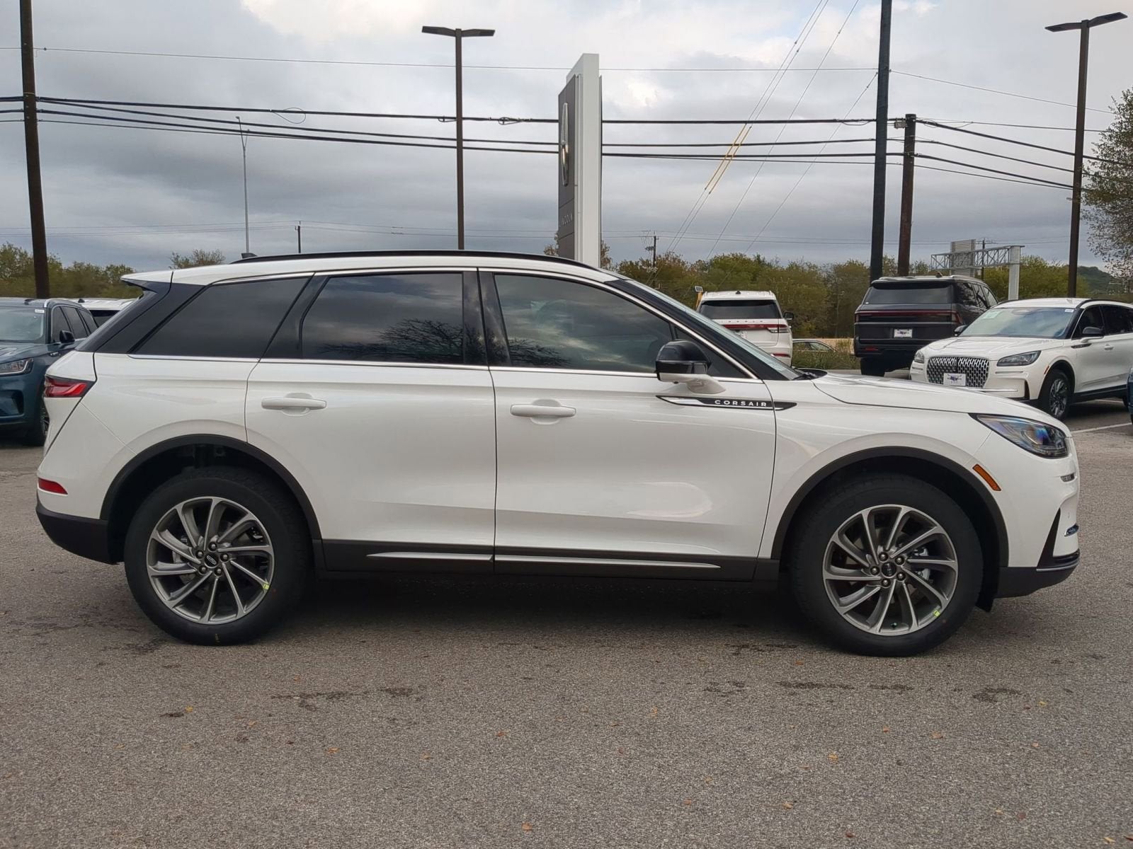 2026 Lincoln Corsair Premiere