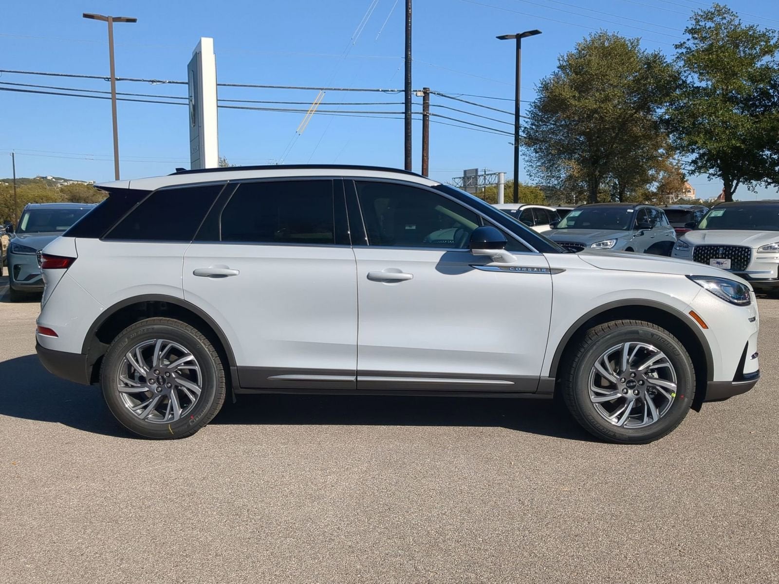 2026 Lincoln Corsair Premiere