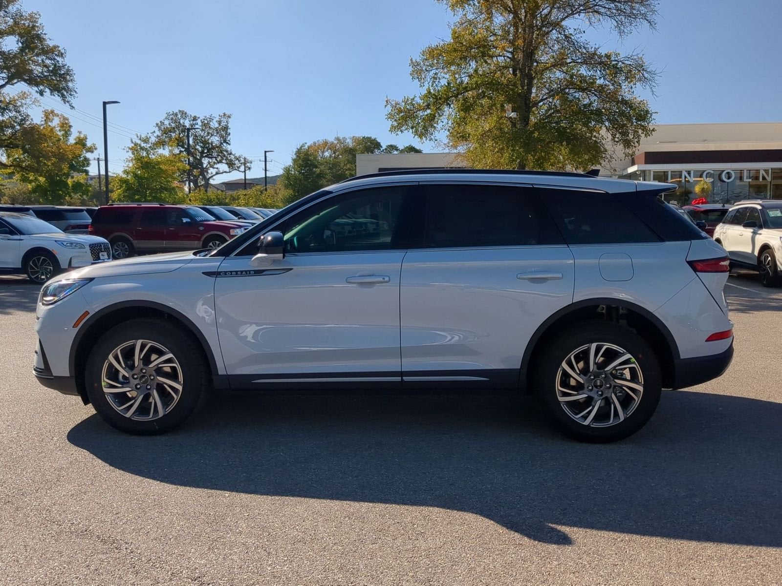 2026 Lincoln Corsair Premiere