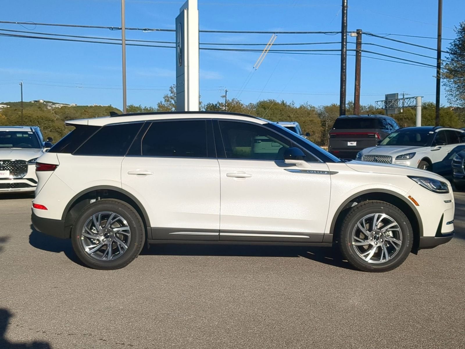 2026 Lincoln Corsair Premiere