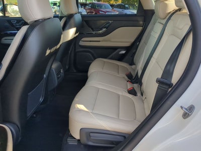 2026 Lincoln Corsair Premiere