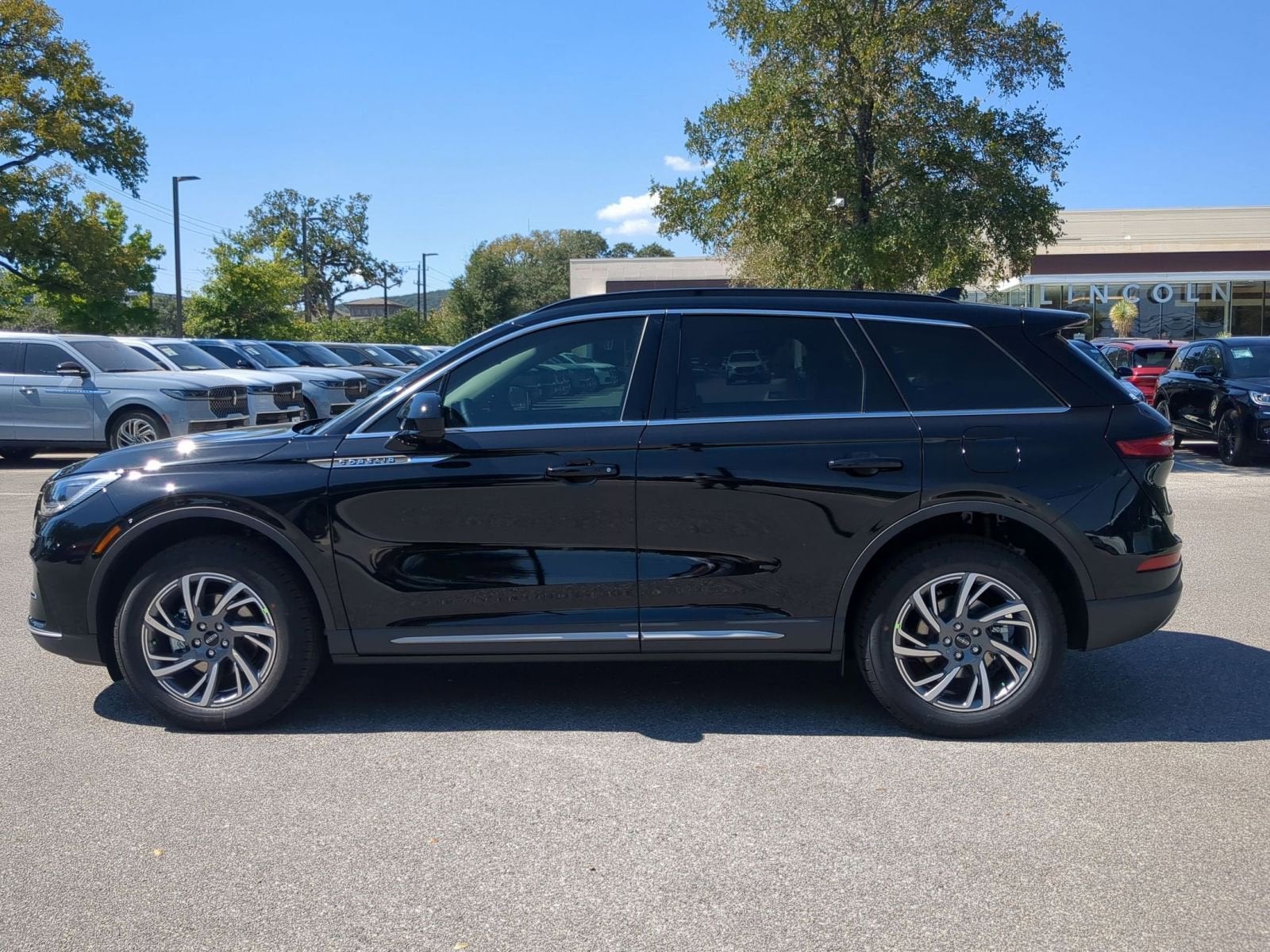 2026 Lincoln Corsair Premiere