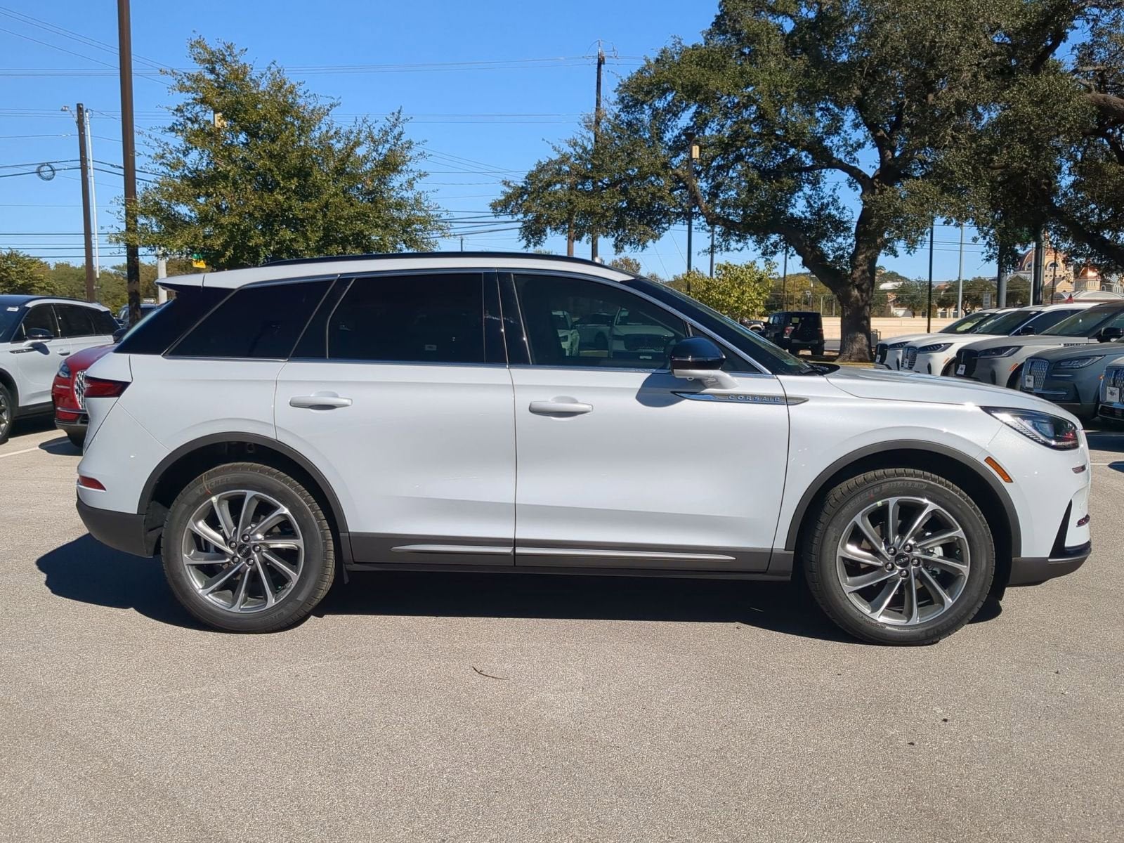 2026 Lincoln Corsair Premiere