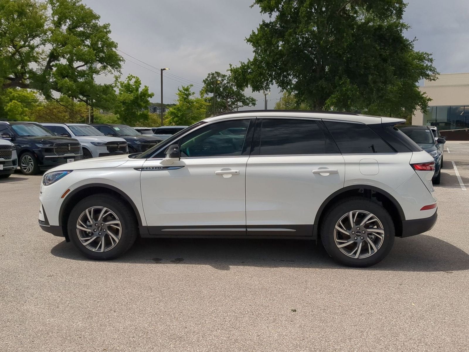 2026 Lincoln Corsair Premiere