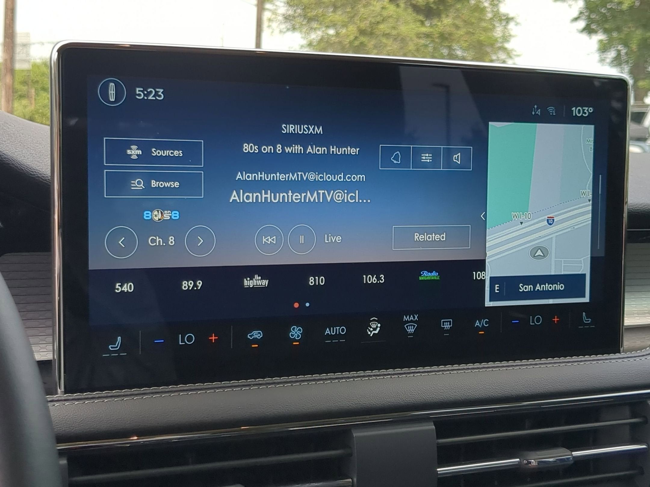 2025 Lincoln Corsair Premiere