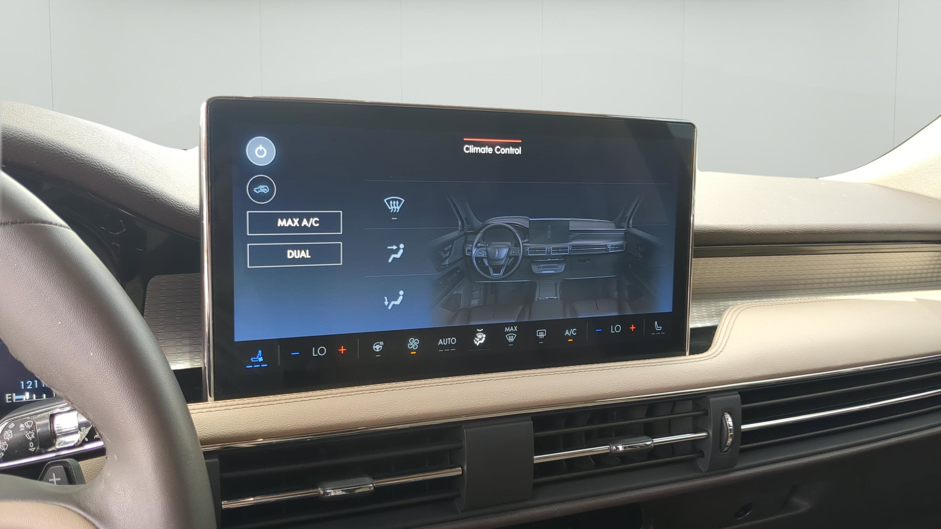 2023 Lincoln Corsair Standard
