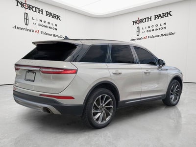 2023 Lincoln Corsair Standard