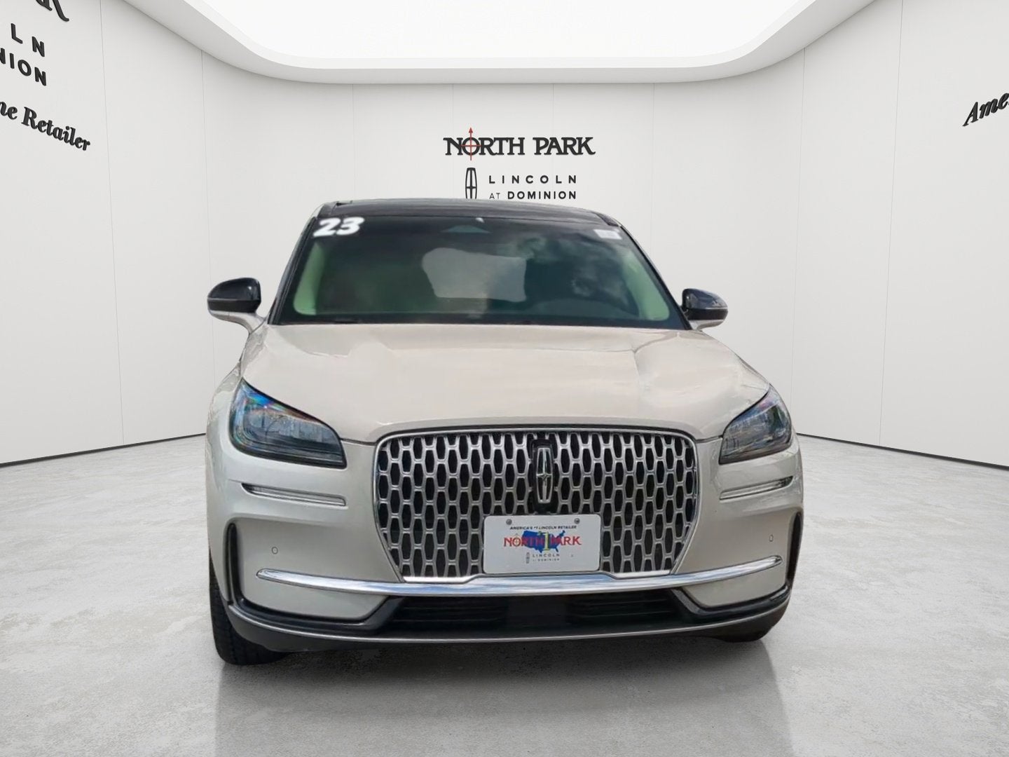 2023 Lincoln Corsair Standard