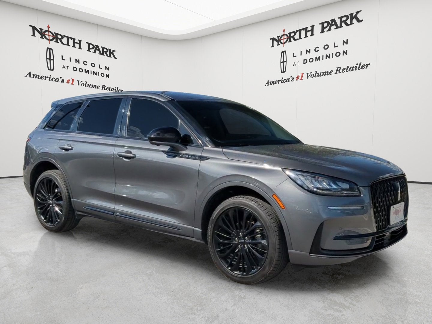 2023 Lincoln Corsair Standard
