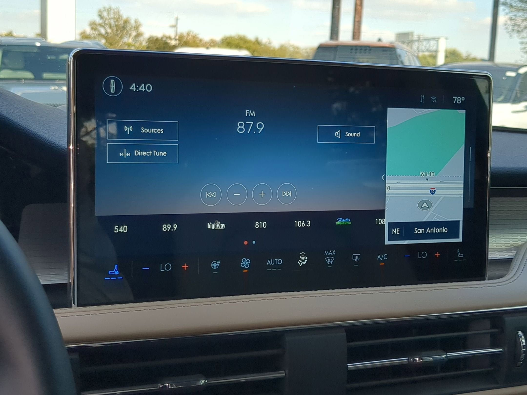 2025 Lincoln Corsair Premiere