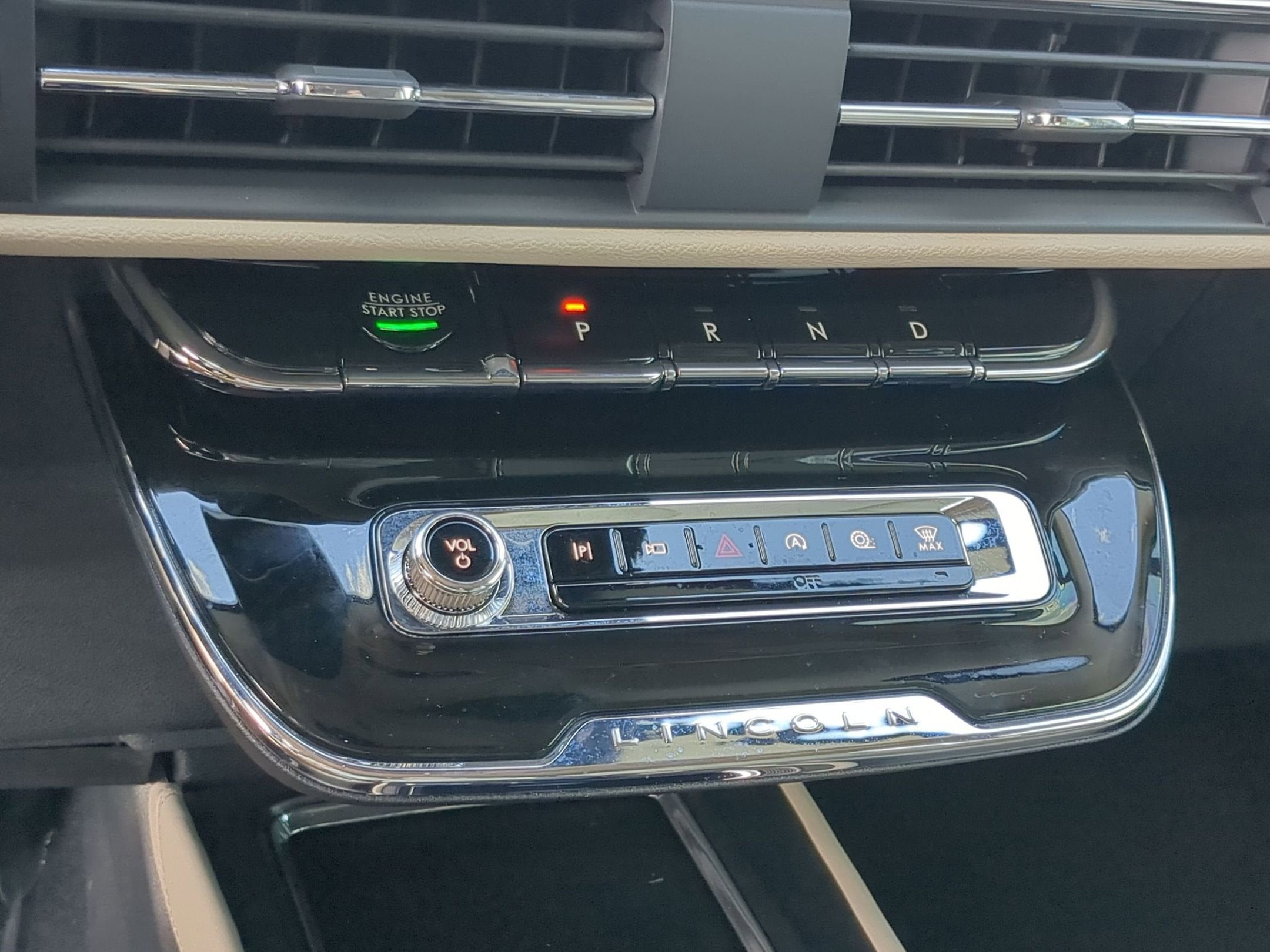 2025 Lincoln Corsair Premiere