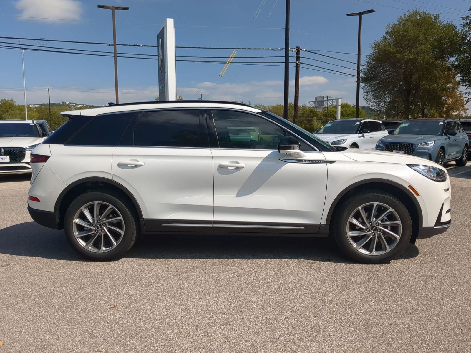 2026 Lincoln Corsair Premiere