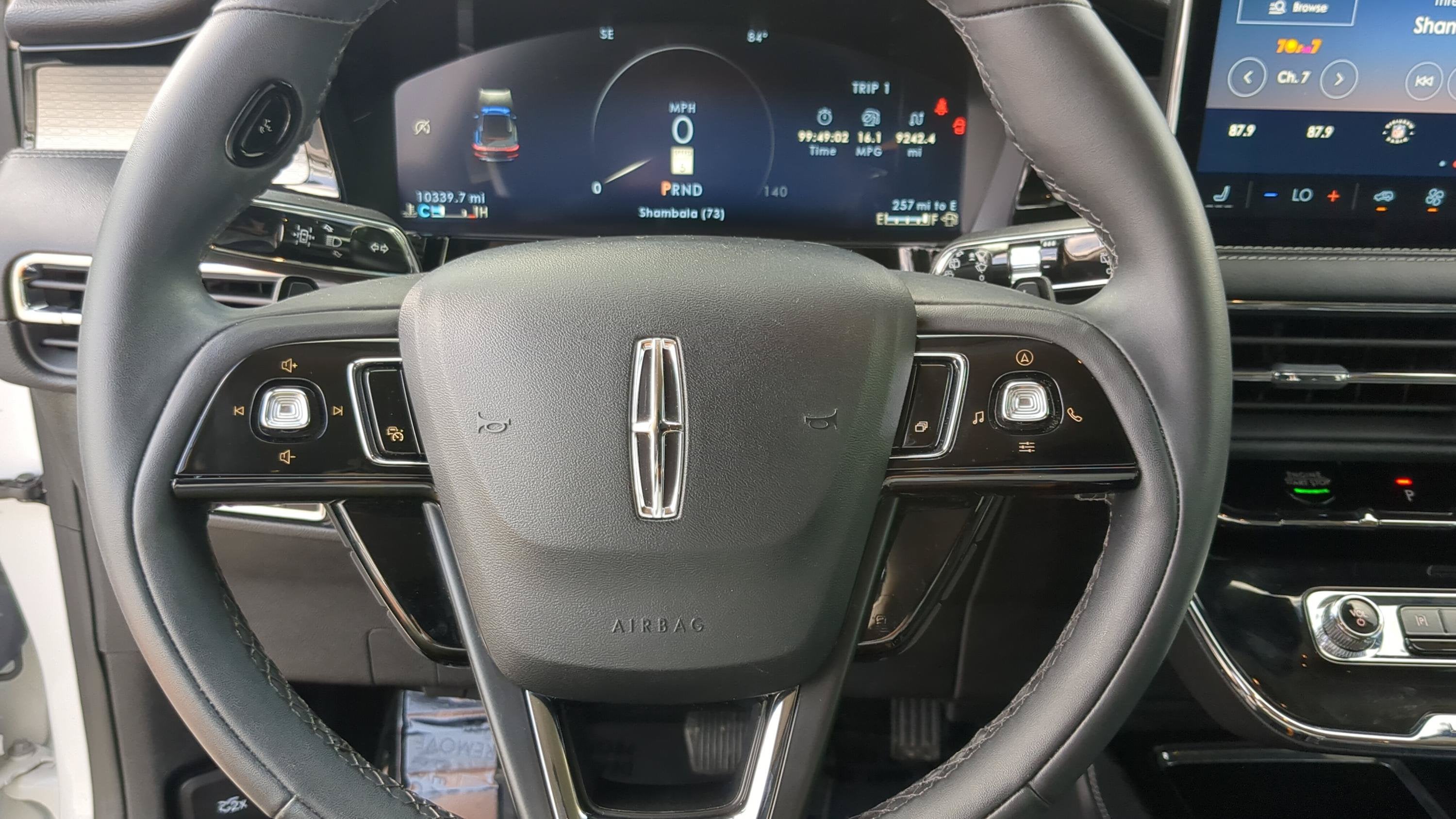 2023 Lincoln Corsair Standard