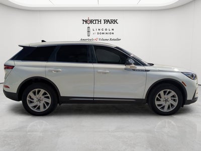 2023 Lincoln Corsair Standard