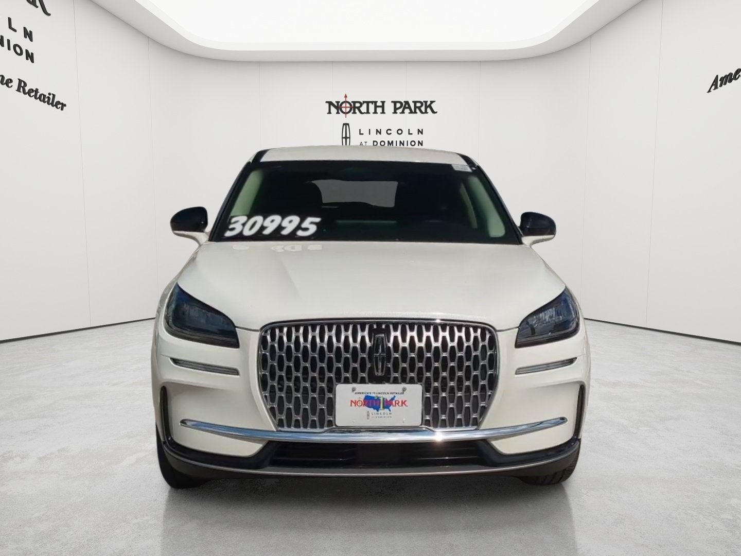 2023 Lincoln Corsair Standard