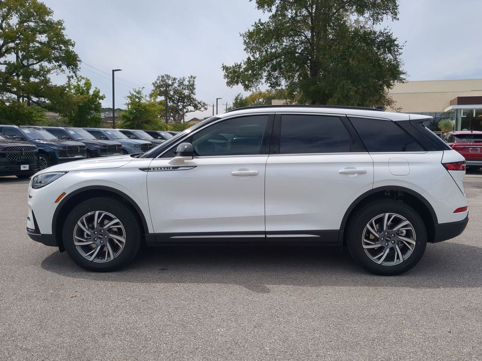 2026 Lincoln Corsair Premiere