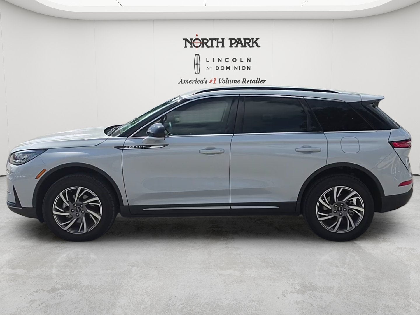 2026 Lincoln Corsair Premiere