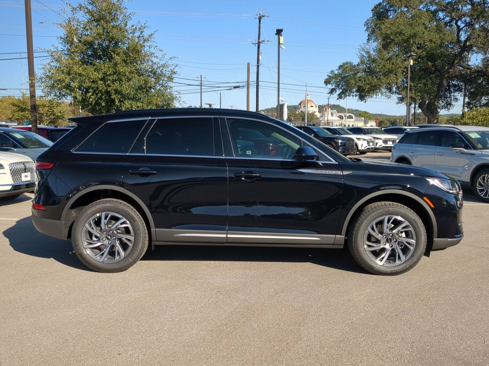 2026 Lincoln Corsair Premiere