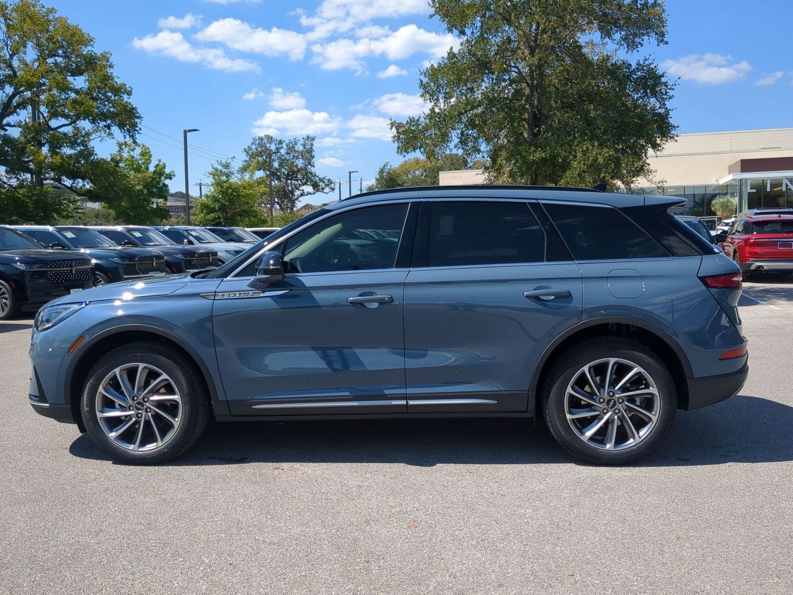 2026 Lincoln Corsair Premiere